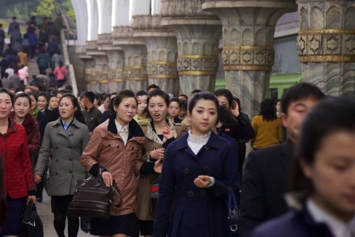 Matthieu Tordeur Runs The Pyongyang Marathon To Document North Korea