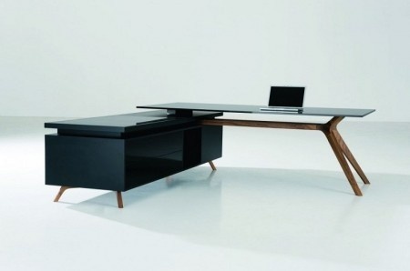 Minimalist office furniture rear 450x298.jpeg #desk