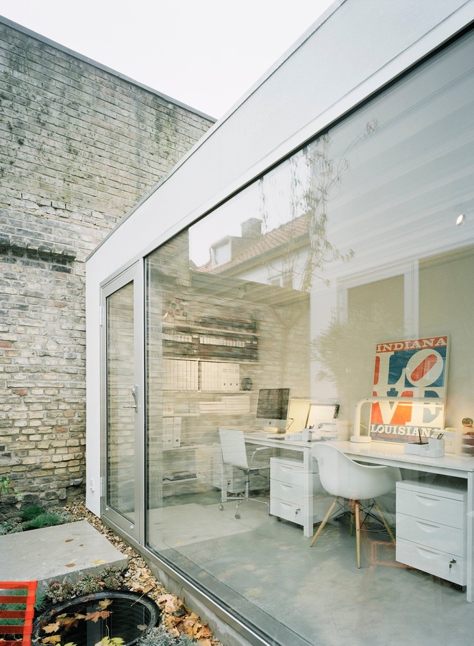 Workspace. Townhouse by Elding Oscarson. #workspace #eldingoscarson #minimal