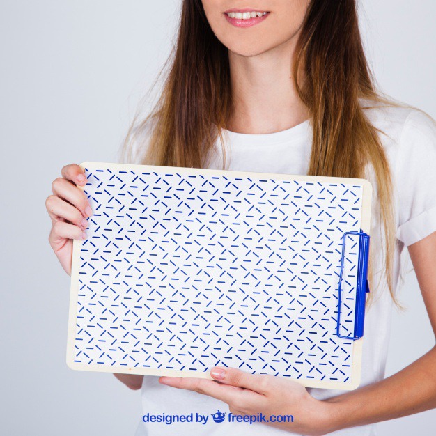 Mockup concept of woman holding clipboard horizontally Free Psd. See more inspiration related to Mockup, Business, Template, Woman, Girl, Presentation, Mock up, Modern, Business woman, Female, Young, Up, Concept, Clipboard, Holding, Showcase, Stylish, Showroom, Mock, Presenting, Showing and Horizontally on Freepik.