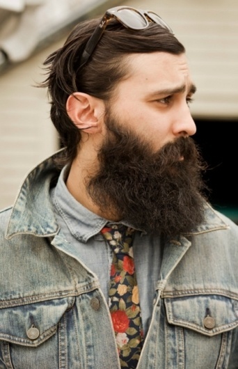 Facial Awareness #man #beard #jeans