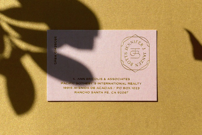JENNIFER Corporate Design - Mindsparkle Mag Mubien Studio designed the branding for JENNIFER, a San Diego luxury residential real estate agent working for Pacific Sotheby's and specializing in areas of Rancho Santa Fe, Del Mar, Solana Beach, and La Jolla. #logo #packaging #identity #branding #design #color #photography #graphic #design #gallery #blog #project #mindsparkle #mag #beautiful #portfolio #designer