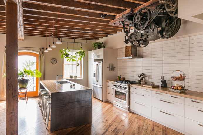 1880's warehouse turned live-work studio