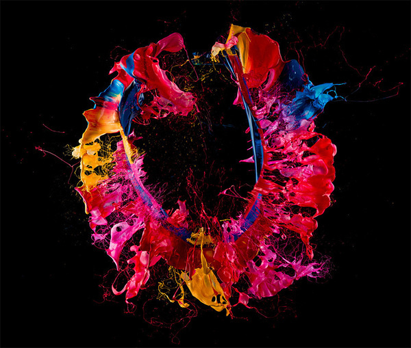Liquid Jewels: High Speed Photos of Paint on Popped Balloons by Fabian Oefner #explosion #pop #color #balloon #paint #liquid #splatter