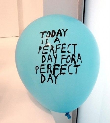 tutto Bene design #cyan #balloon #drawn #type #hand #typography