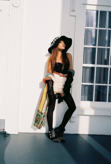 http://29.media.tumblr.com/tumblr_la3ptlQBED1qbabgro1_500.jpg #fashion #photography #film