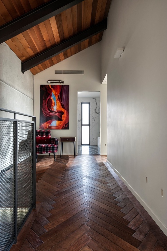 SH House – Modern Town House with a Mix of Design Motives