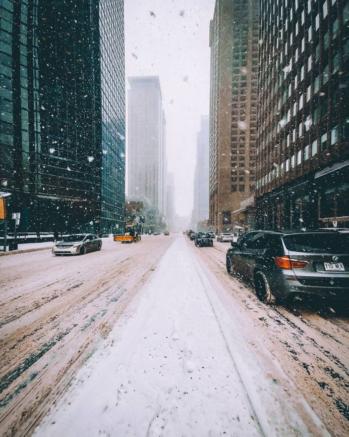 Stunning Urban Instagrams of Montreal by Charles Ouimet