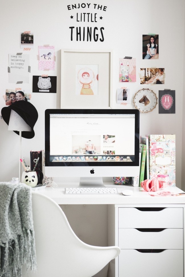 Teen Desk Space
