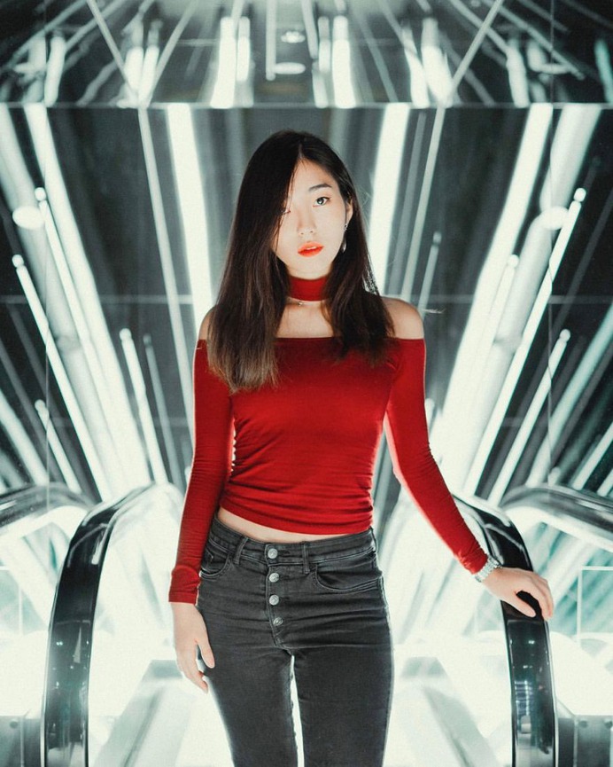 Vibrant Street Portraits in Tokyo by Kazumi Watanabe