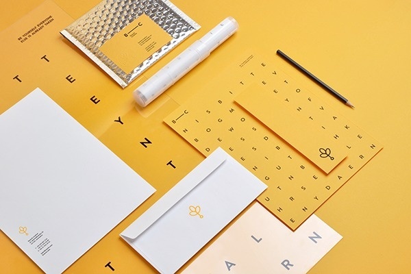 Branch Creative by Noeeko #logotype #business #branding #card #print #design #yellow