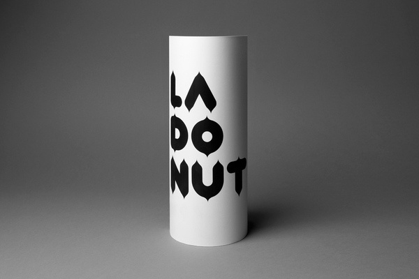 Akatre #typeface #typography