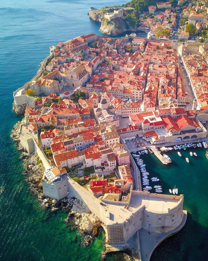 Wonderful Travel and Landscape Photography by Garrit Wes Anderson