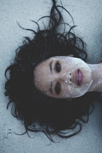Piccsy :: objets d'vertu #hair #women #sand
