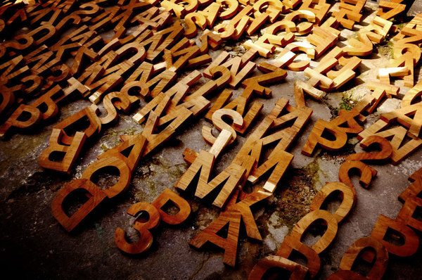 Wood letters Helvetica #wood #helvetica #letters #typography
