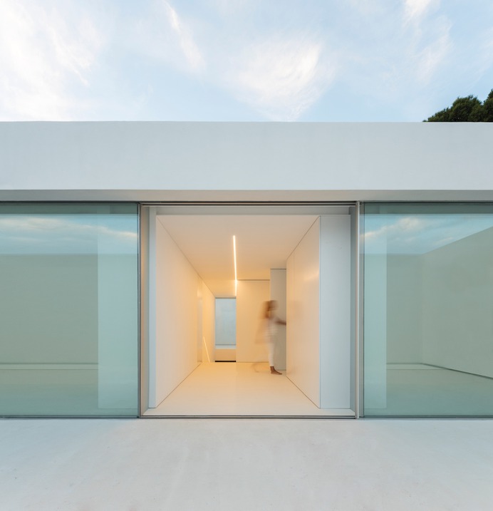 House of the Silence by Fran Silvestre Arquitectos