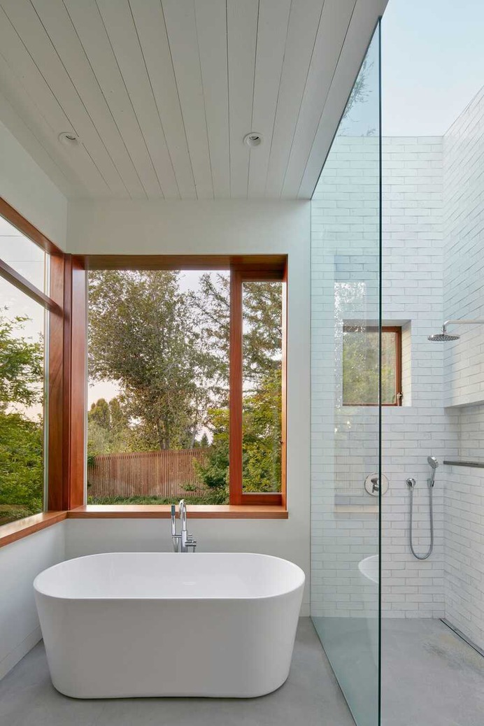 Malcolm Davis Architecture Designs A Sustainable, Modern-Day California Ranch House