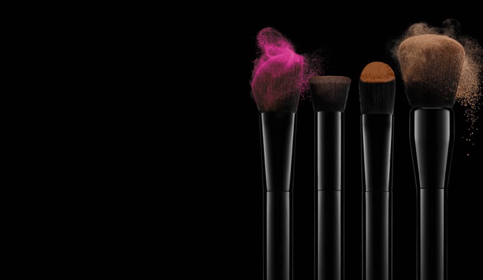 mac-makeup-brushes-1.jpg (1920×1116)