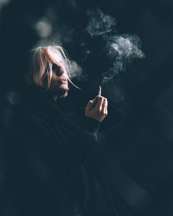 Mobile Street and Outdoor Portrait Photography by Thomas Kakareko