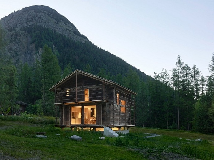 Old Barn Conversion / Praz-de-Fort by Savioz Fabrizzi Architectes