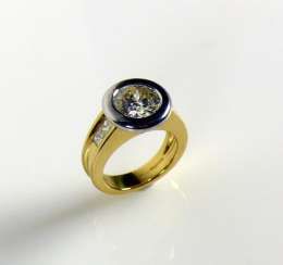 Solitaire-Brilliant Ring