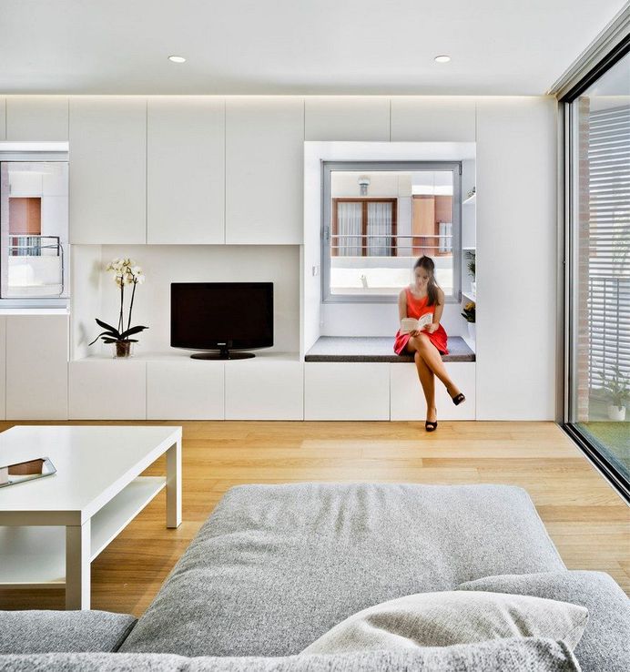 Minimalist Spanish Duplex With a Very Friendly Design 4
