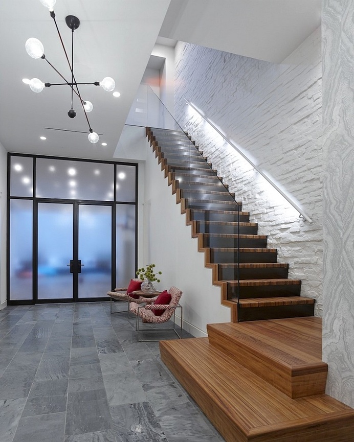 Downtown Townhome – Renovation of a Manhattan Residence by Studio DB