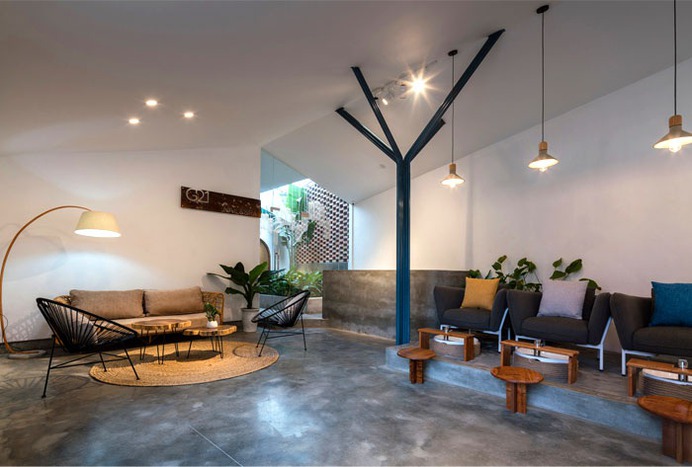 G21 Nail Spa Salon by Aline Architect - InteriorZine