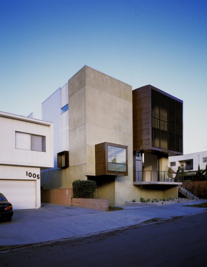 Brooks + Scarpa: Orange Grove | Sgustok Design