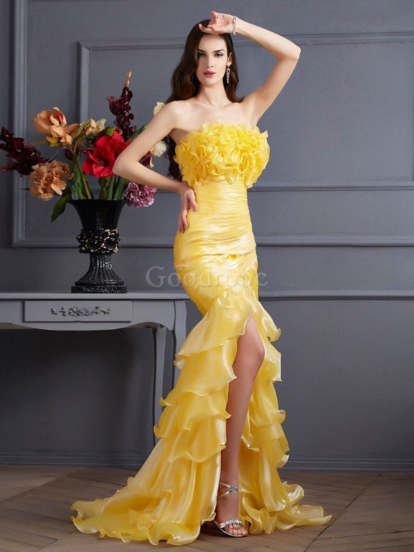 Robe de soirée naturel avec zip de sirène de lotus en tulle