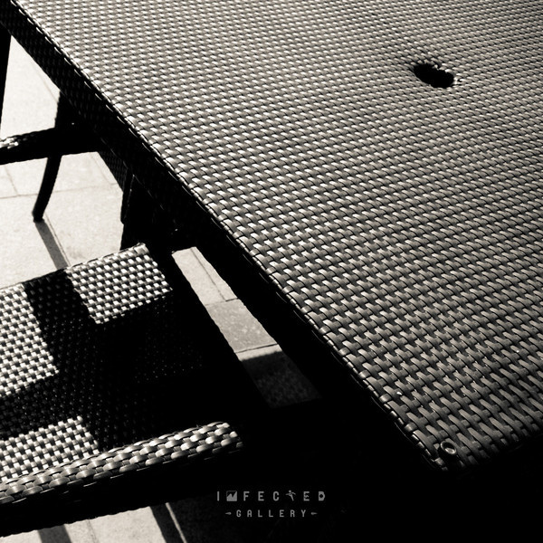 Table top #gallery #infected #black #texture #table