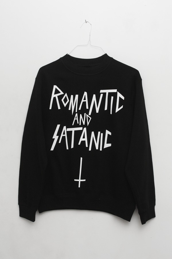 cocained: grey #fashion #sweater #typography