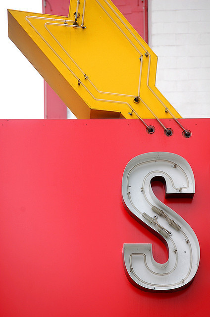 photo #letters #typography #big #cinema #signs #type #led #neon
