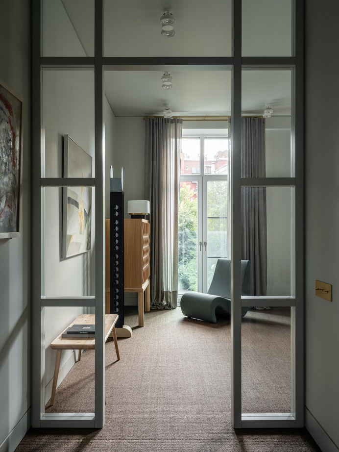Basmanny Apartment by Blockstudio