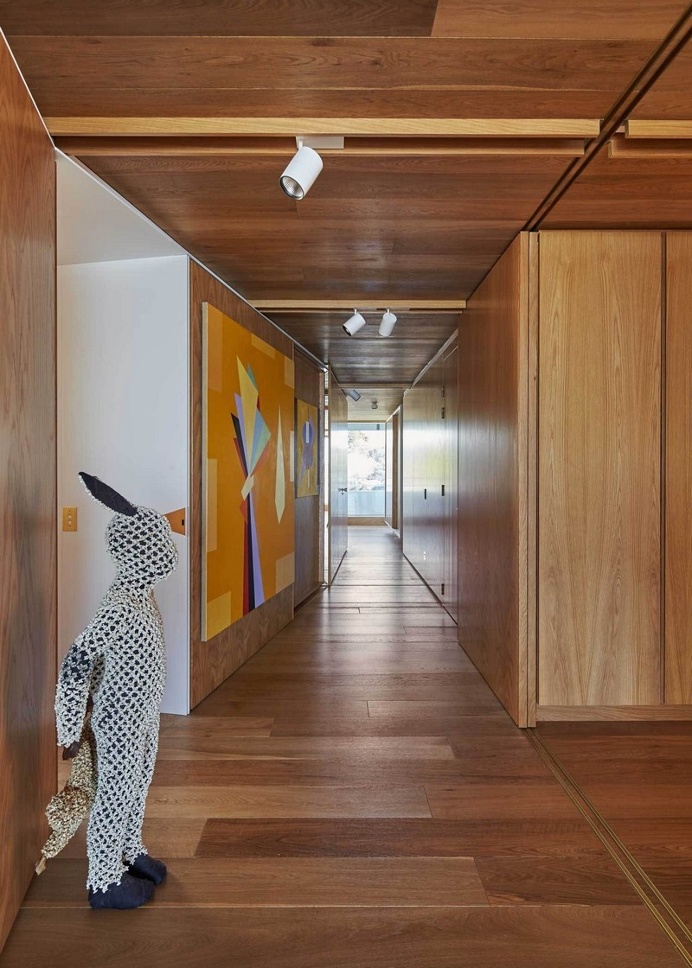 Darling Point Apartment – Interior Refurbishment of a Waterfront Apartment