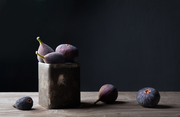 Food Photographs by Lucia Loiso #fruits #food #photography #studio #light