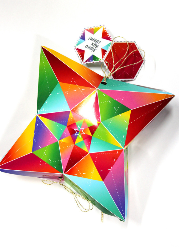 Festive packaging for Christmas cookies #packaging #creative #cookies