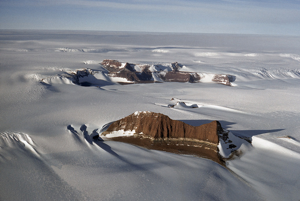 Jagged peaks slice through snow and ice at the South Pole, Antartica, August 1956.Photograph by Jack Fletcher, National Geographic #landscape #nat #vintage #film #geo