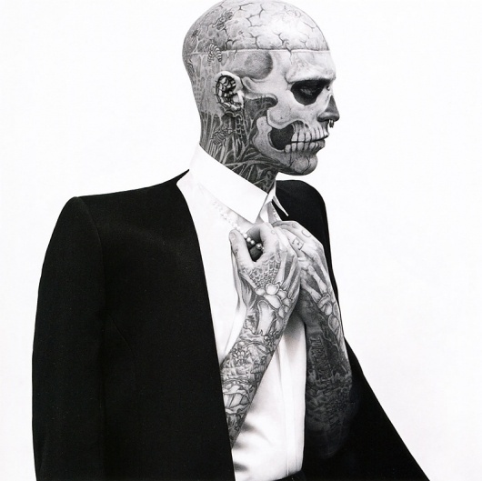 08.jpg 800×799 pixels #genest #white #black #karim #photography #and #fashion #rick #editorial #sadli