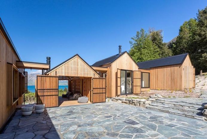 Fishermans Lane House Overlooking Lake Wakatipu, RTA Studio 2