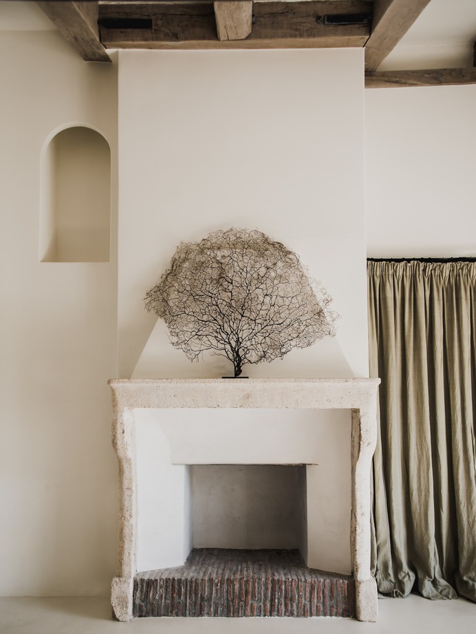 Villa Estate in Es Cubells Designed by Hollie Bowden – Design. / Visual.