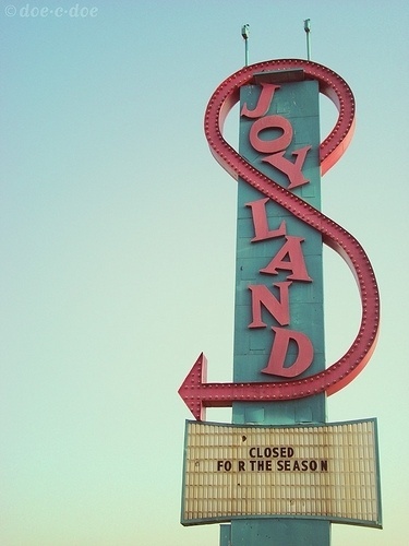joyland sign | Flickr - Photo Sharing! #sign #typography