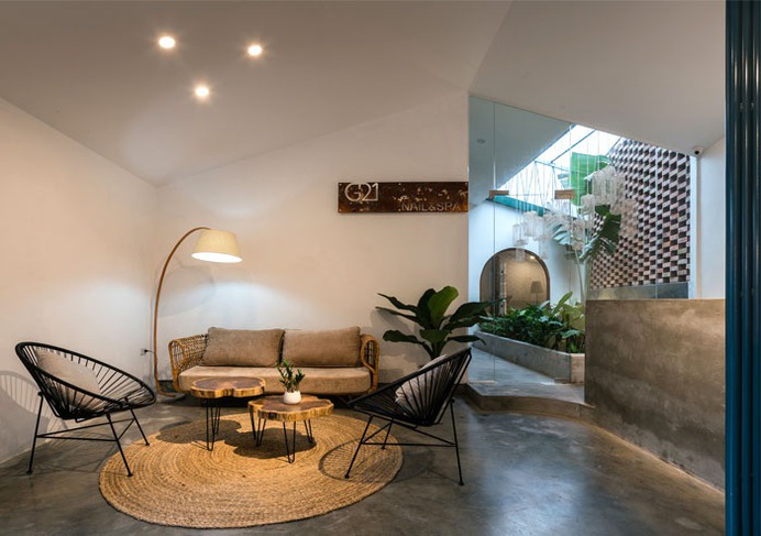 G21 Nail Spa Salon by Aline Architect - InteriorZine