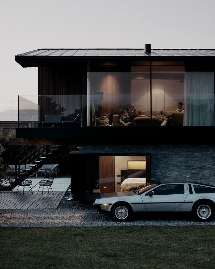 This Wales House is a Very Elegant Piece of Architecture 16