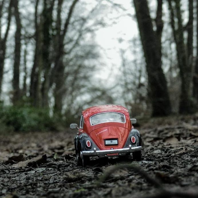Amazing Miniature Scenes With Toy Cars by Nihan Tezer