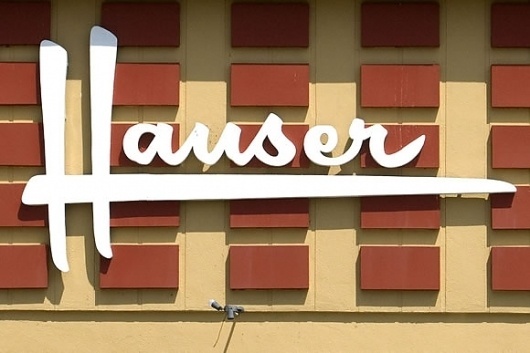 Inspiration: Type, Colors & Textures from Signs | Inspiration #sign #lettering #typography