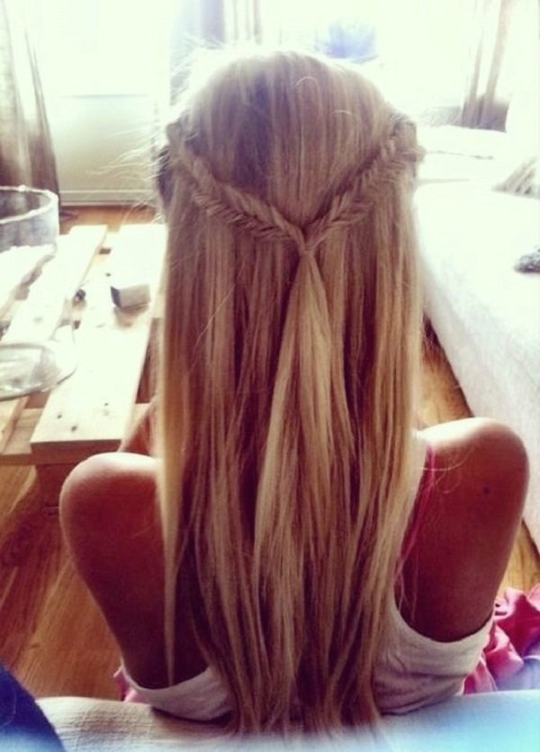 Another beautiful braid; the fishtail braid. This one works so well with blonde since you can see the intricacy of the braids unlike with a