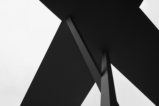 tumblr_m2679559KA1qby8noo1_1280.jpg (JPEG-Grafik, 1024 × 683 Pixel) #blackwhite #jochen #graphic #photography #architecture #pach