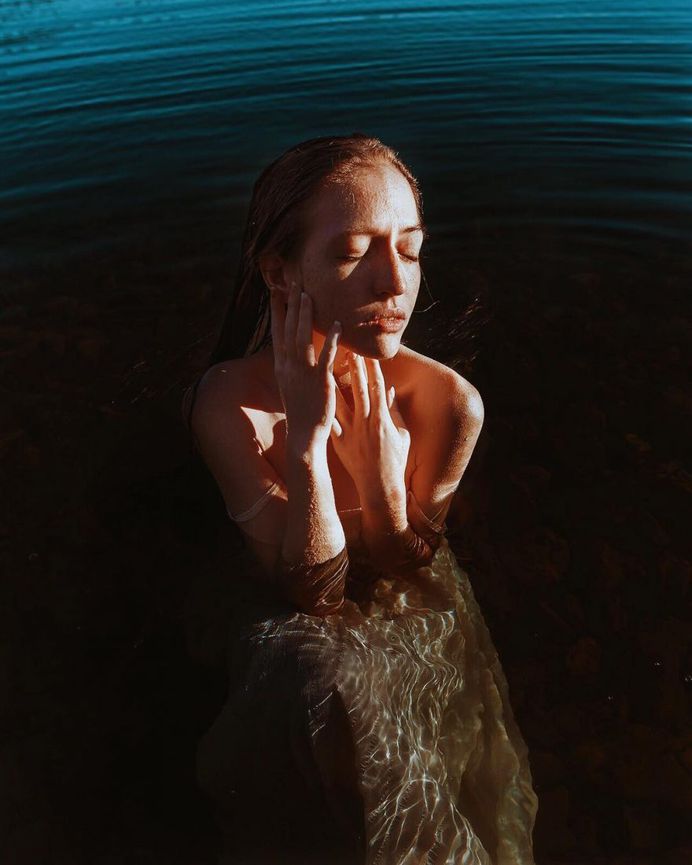 Gorgeous Lifestyle and Beauty Portrait Photography by Melinda Boyd