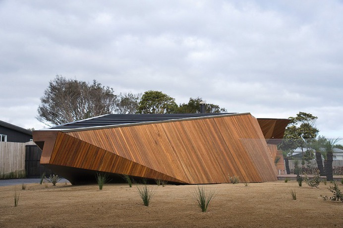 McBride Charles Ryan: Letterbox House